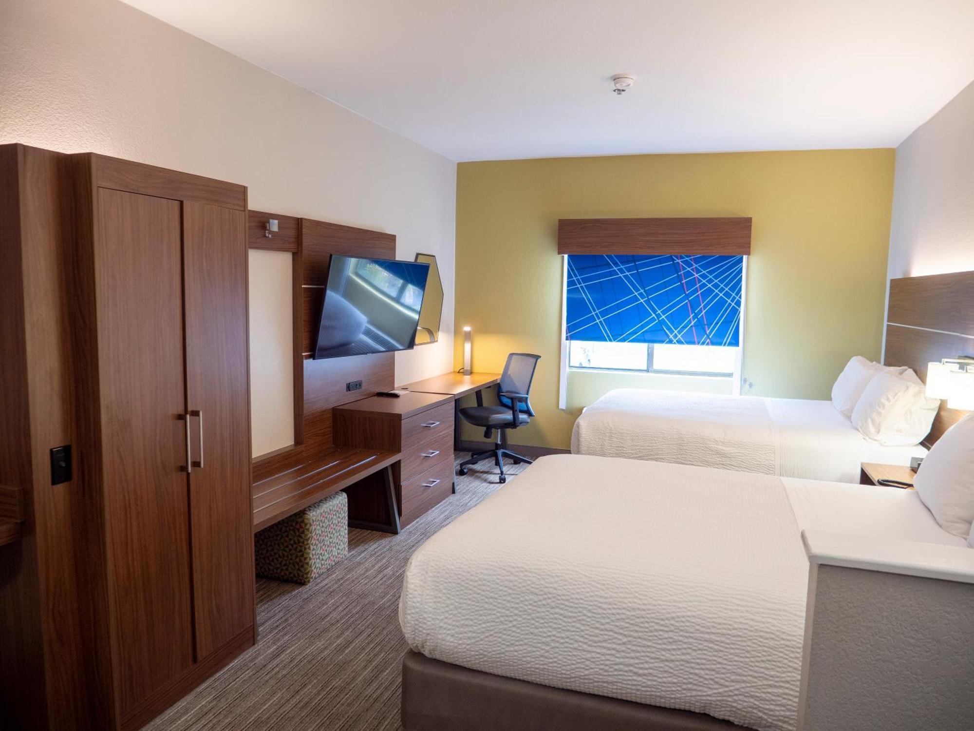 Holiday Inn Express & Suites Greenville Airport I85 By Ihg Exterior photo