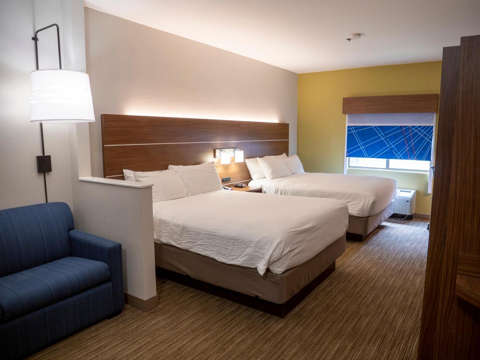 Holiday Inn Express & Suites Greenville Airport I85 By Ihg Exterior photo